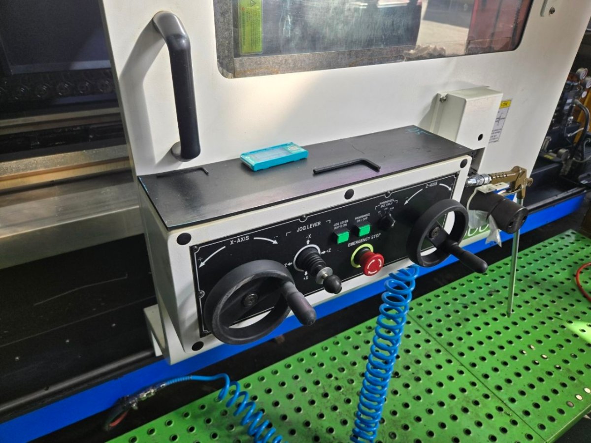 중고 화천 MEGA-72(3000) 수평 CNC선반 2022년 4