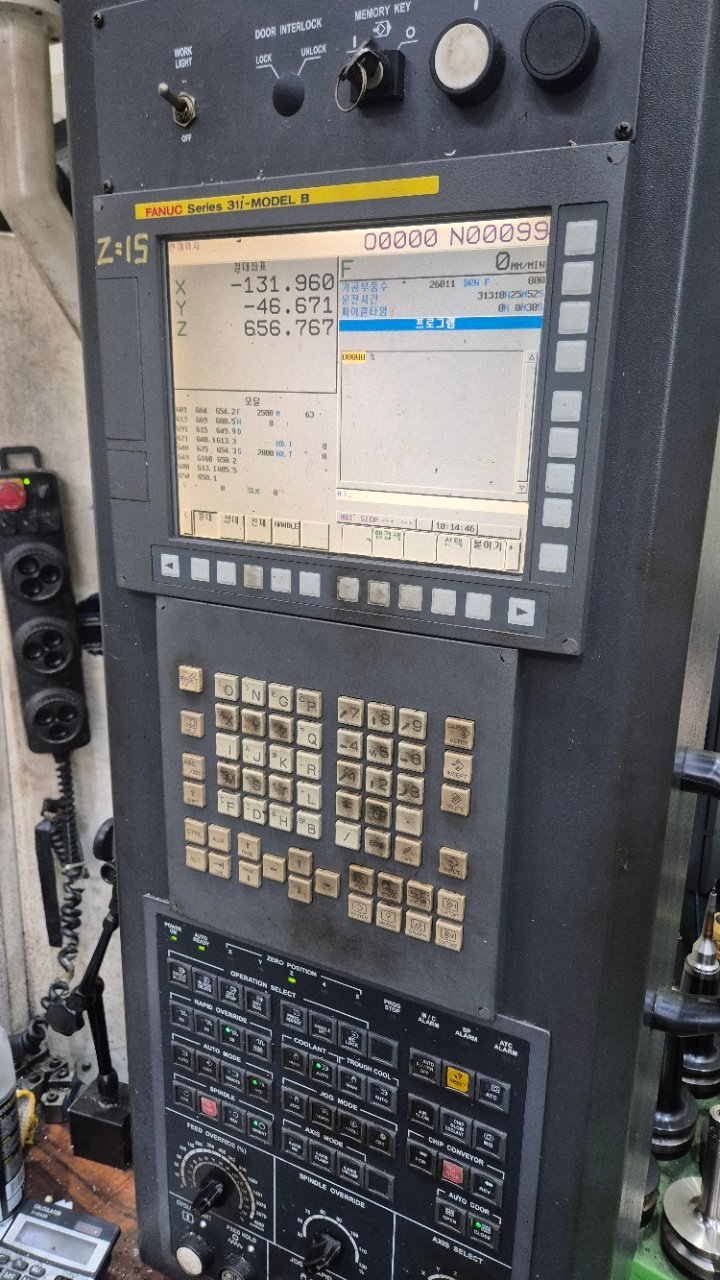 중고 화천 SIRIUS-1250(12K) 수직 머시닝센터 2014년 4