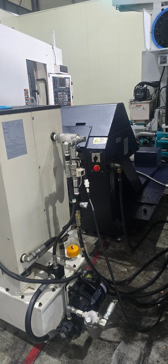 중고 화천 VESTA-1050B(6KBT-50) 수직 머시닝센터 2019년 4